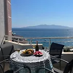Sunflower Sea View Apartment